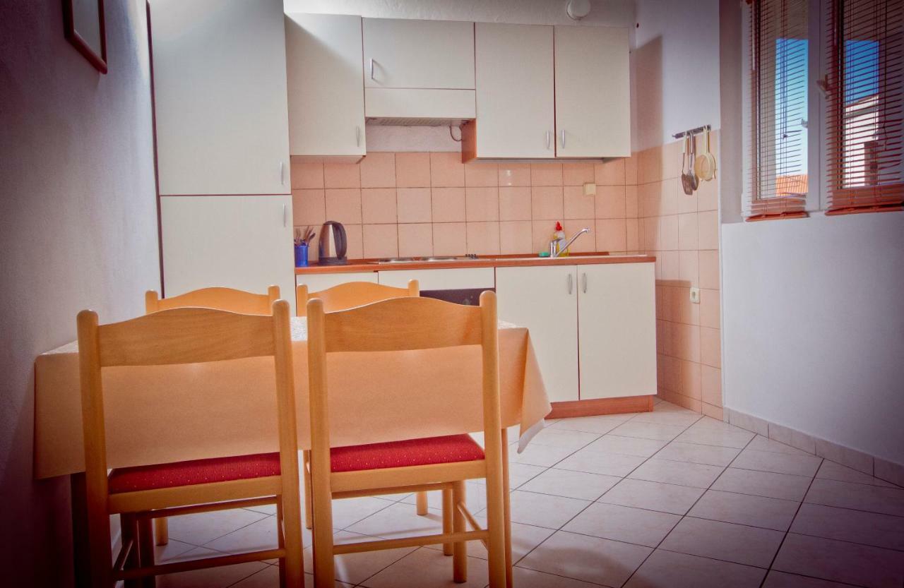 Apartment Mara Primošten Dış mekan fotoğraf